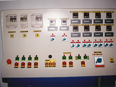 Bag making machine extruder