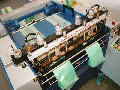 Iglarica za pravljenje kesa